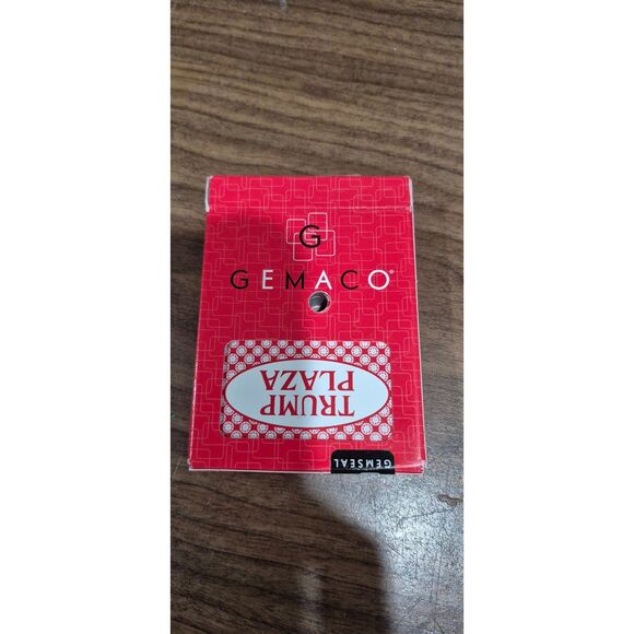 Trump Plaza Casino Playing Cards Gemaco Branded Orig Box One Joker Collectible - Picture 2 of 4